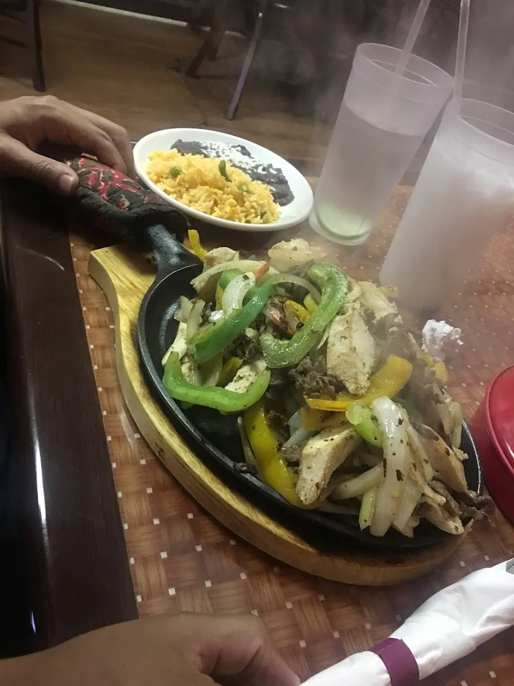 Jonathan's Fajita